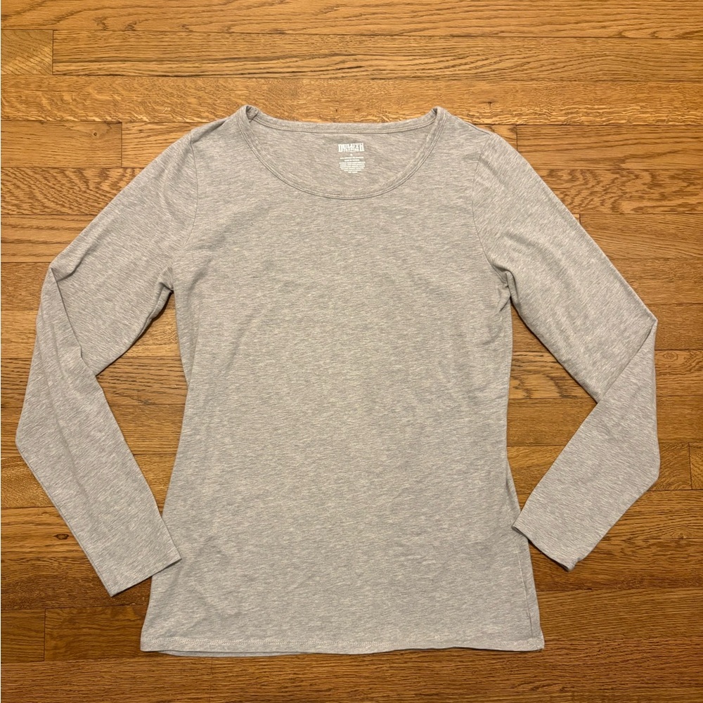 Duluth Trading Co. long sleeve small gray t-shirt.
